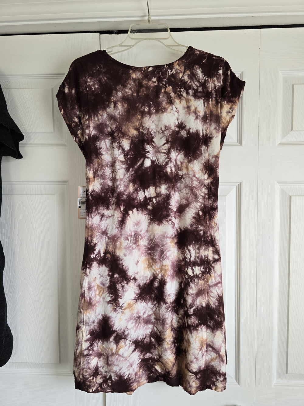 Raya Tie-Dye Beaded V-Neck Beach Cover Up Dress in Plum and Cream - Picture 7 of 16